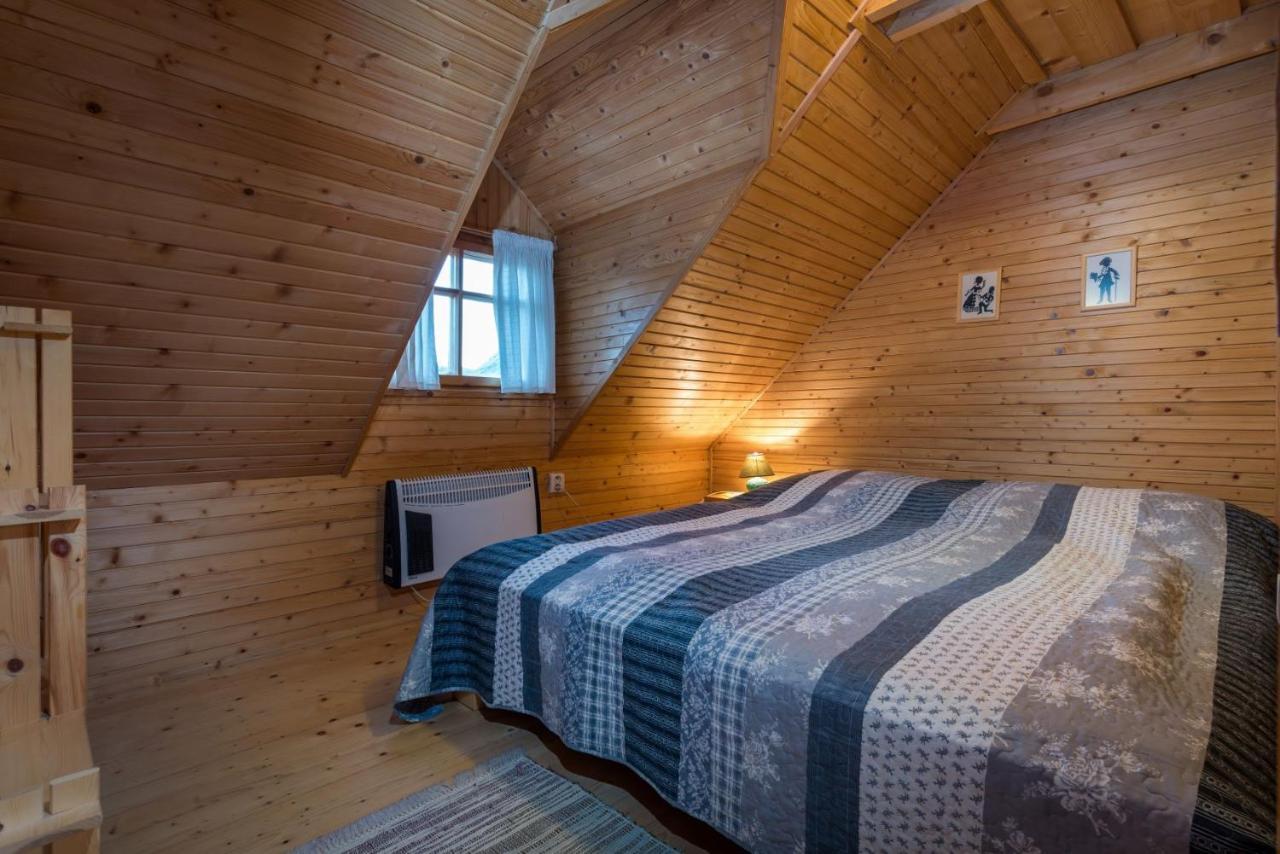 Вилла Drevenica Polomka, 5 Min Peso Restauracia, Ticha Ulica, Potok Брезно Экстерьер фото