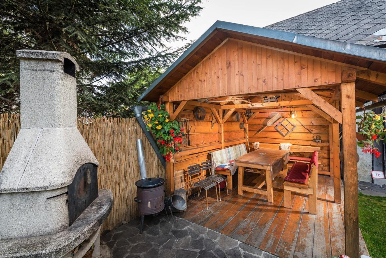 Вилла Drevenica Polomka, 5 Min Peso Restauracia, Ticha Ulica, Potok Брезно Экстерьер фото
